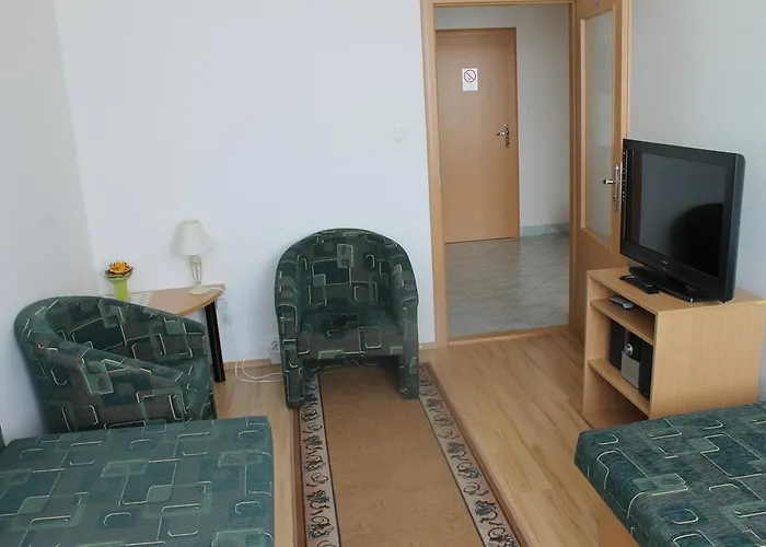 Ostello Sd Jedlikova 5 *